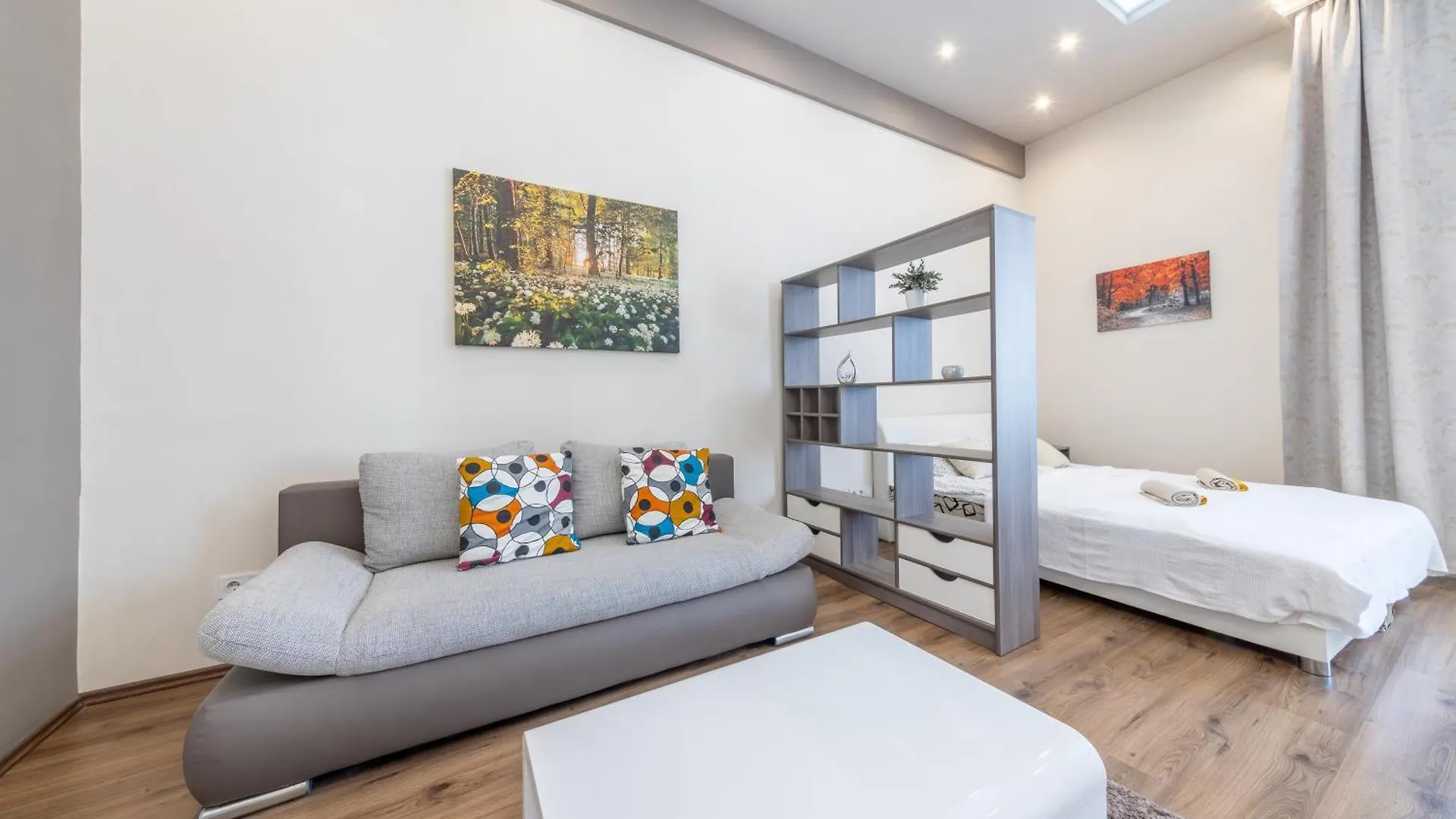 Eagle-Eye Downtown Apartments By Souperapartments Будапешт 0*,  Венгрия